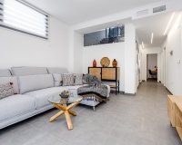 Villa de obra nueva en venta en Torrevieja, Costa Blanca, España. ON1455