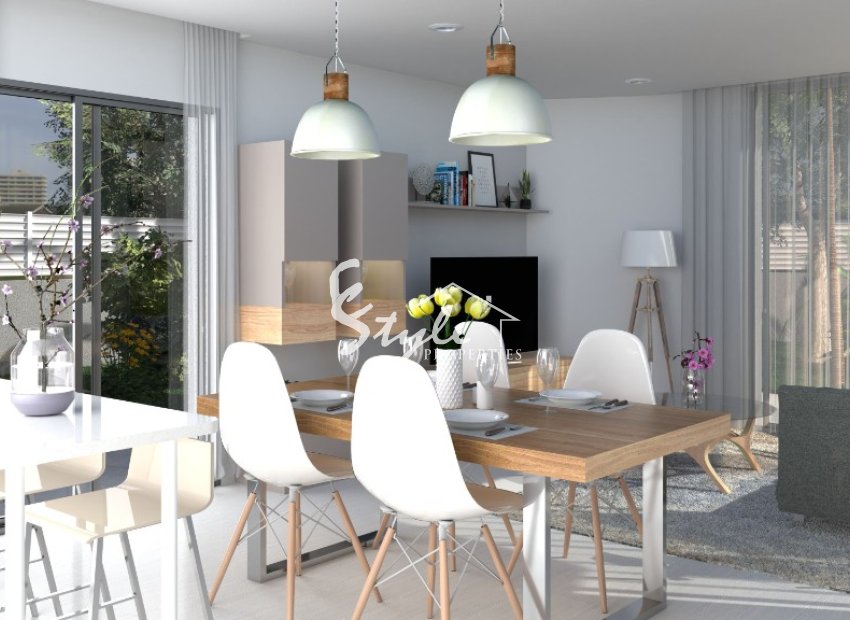 Villa de obra nueva en venta en Torrevieja, Costa Blanca, España. ON1551