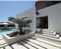 Villa de obra nueva en venta en Torrevieja, Costa Blanca, España. ON1585