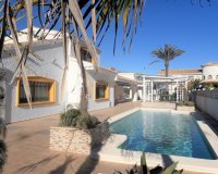 Villa en alquiler cerca al mar, la Zenia, Orihuela Costa 