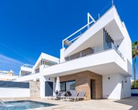Villa Independiente Moderna en Venta en El Moncayo, Guardamar del Segura – Costa Blanca. ID 2718