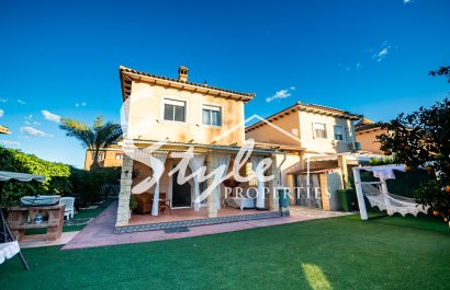 Villa - Resale - Alicante - Benferri
