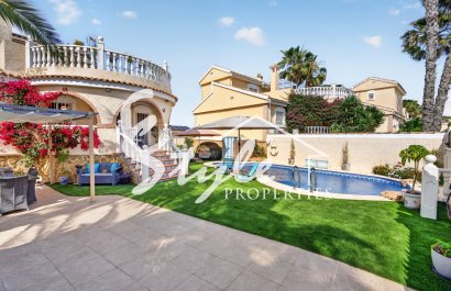 Villa - Resale - Alicante - Monte Y Mar