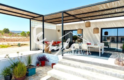 Villa - Resale - Alicante - Pinoso