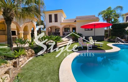 Villa - Resale - Ciudad Quesada - CD-53943
