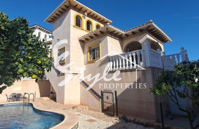 Villa - Resale - La Zenia - Costa Blanca