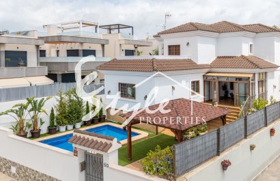Villa - Resale - LOS MONTESINOS - La Herada