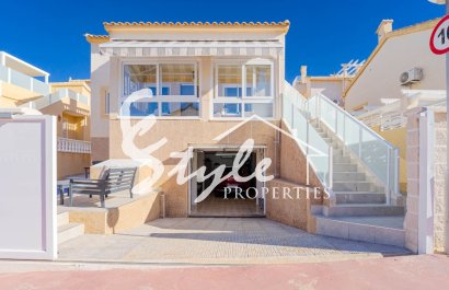 Villa - Resale - Orihuela-Costa - DD2533