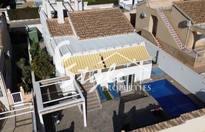 Villa - Resale - Orihuela Costa  - Los Dolses
