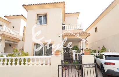 Villa - Resale - Playa Flamenca - 6283