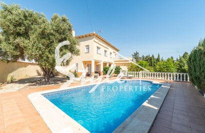 Villa - Resale - Torrevieja - Cala de cabo cervera