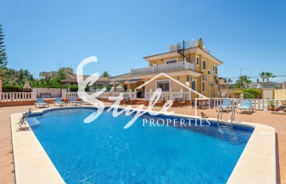 Villa - Resale - Torrevieja - Los Balcones