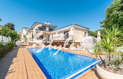 Villa - Resale - Torrevieja - Torre la mata