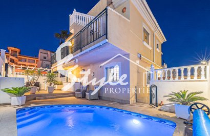 Villa - Resale - Villamartin - Montegolf