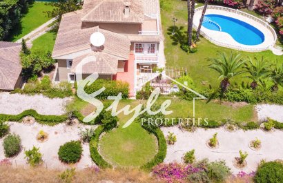 Villa - Resale - Villamartin - Villamartin