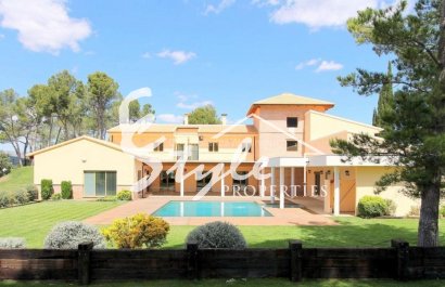 Villa - Reventa - Alicante - W-84525