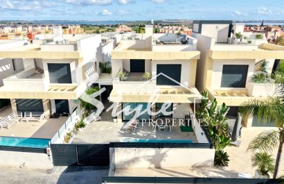 Villa - Reventa - Los Montesinos - La Herada