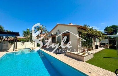 Villa - Reventa - Orihuela-Costa - JQ-27076