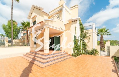 Villa - Reventa - Orihuela-Costa - ST-6345