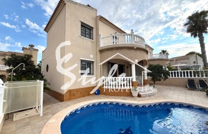 Villa - Reventa - Orihuela-Costa - Villamartin