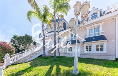 Villa - Reventa - Playa San Juan - ST-6316