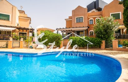 Villa - Reventa - Torrevieja  - Los Balcones