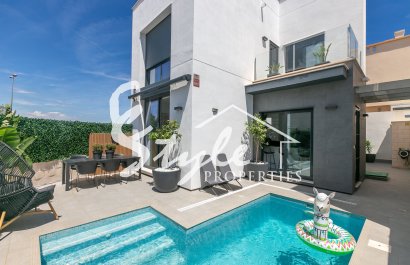 Villa - Reventa - Villamartín - Villamartin