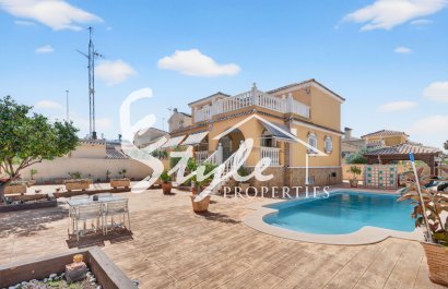 Вилла - Вторичное жилье - Alicante - Monte Y Mar