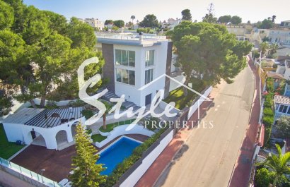 Вилла - Вторичное жилье - Los Balcones - EE1756