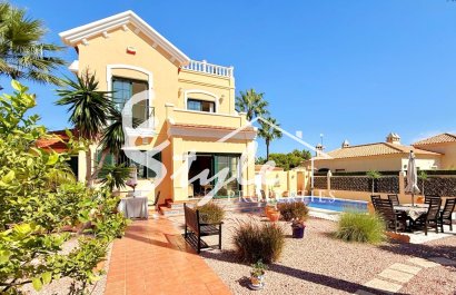 Вилла - Вторичное жилье - Orihuela-Costa - Лос Дольсес