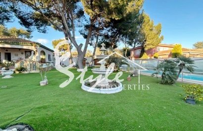 Вилла - Вторичное жилье - Ориуэла Коста  - Altos de Campoamor