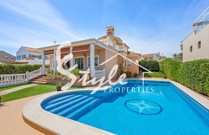 Вилла - Вторичное жилье - Torrevieja - Ла Мата