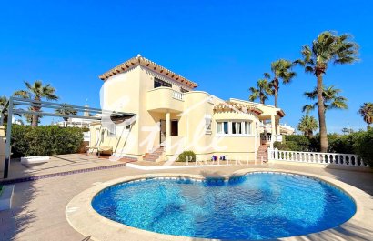 Вилла - Вторичное жилье - Villamartín - Лос Дольсес