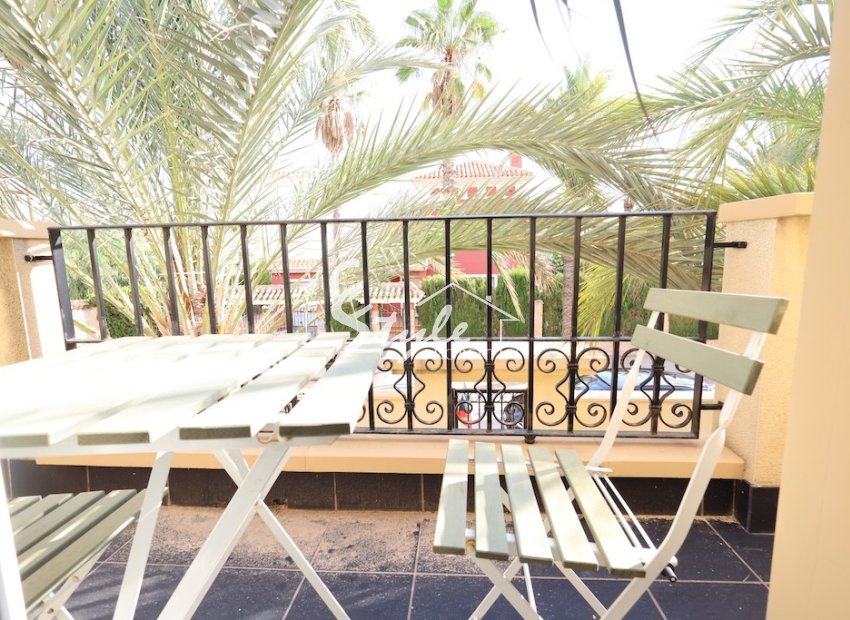 Villa with pool just steps from the sea for sale in Cabo Roig, Costa Blanca, Spain. ID2353