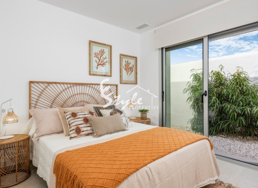 Villas de obra nueva  a la venta en Alicante, Costa Blanca, España. ID.ON1237