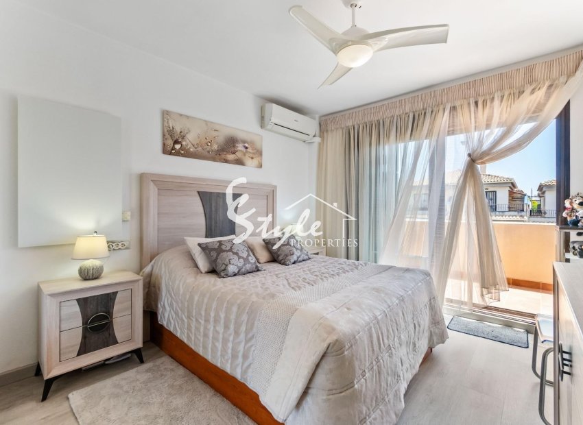 Вторичное жилье - Adosado - Torrevieja - Aguas Nuevas