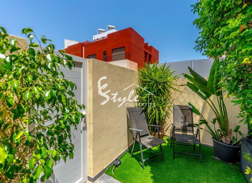 Вторичное жилье - Adosado - Torrevieja - Aguas Nuevas