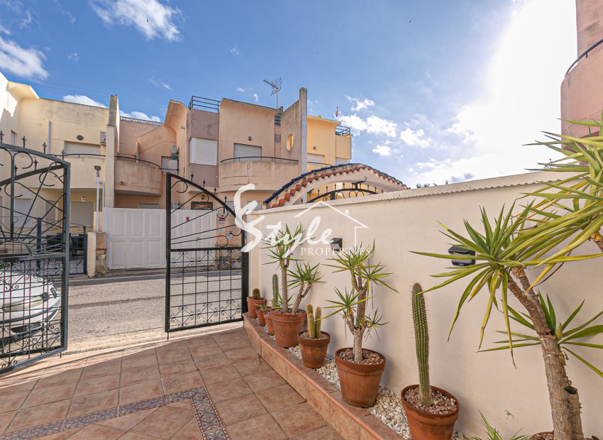 Вторичное жилье - Adosado - Torrevieja - Torretas