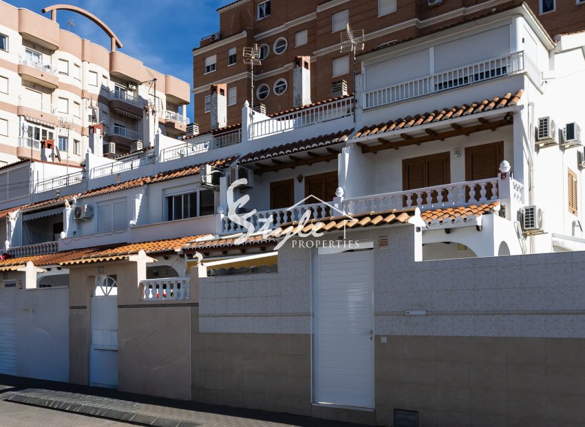 Вторичное жилье - Adosado - Torrevieja - Торревьеха