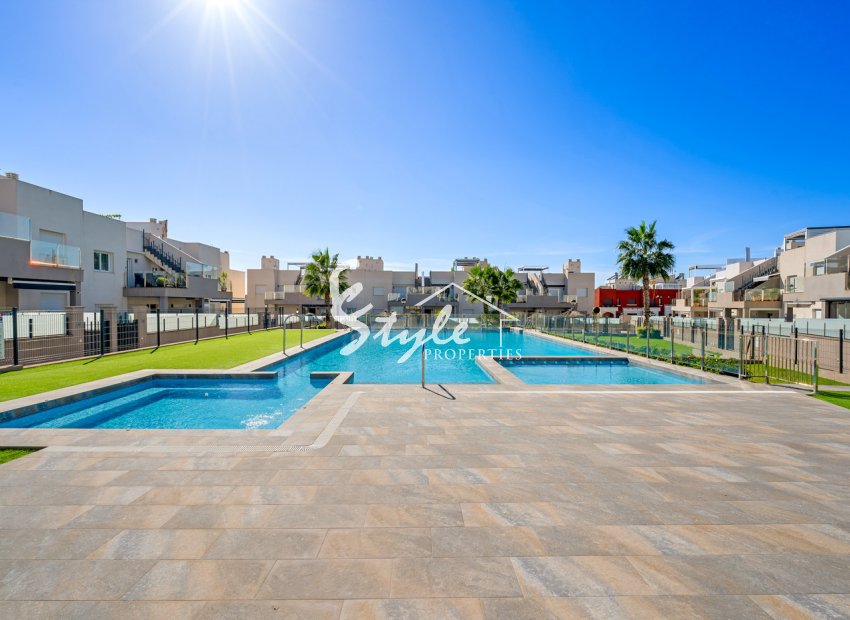 Вторичное жилье - Adosado - Torrevieja - Торревьеха