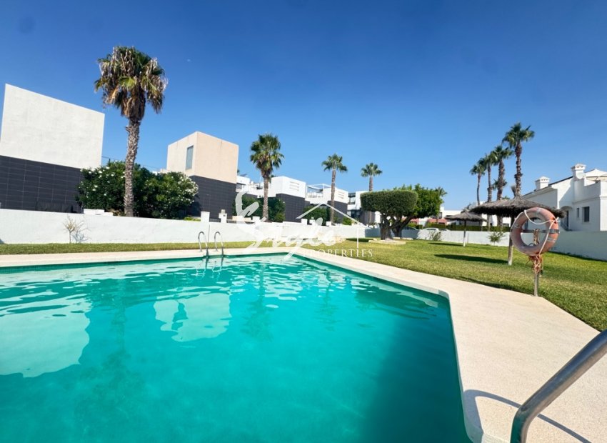 Вторичное жилье - Adosado - Villamartin, Orihuela Costa - Вилламартин