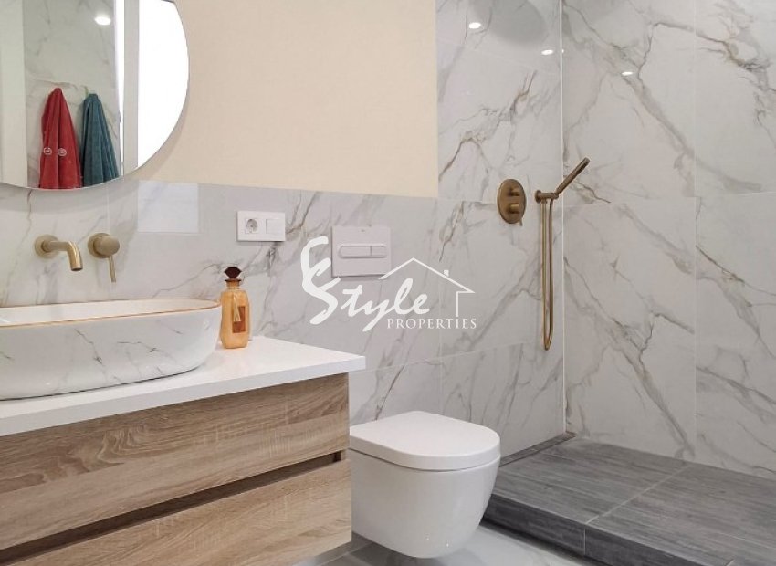 Вторичное жилье - Apartament / Duplex - Torrevieja - Playa Acequion