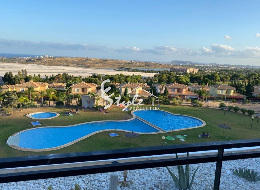 Вторичное жилье - Apartamento - Alicante - Club De Golf Bonalba