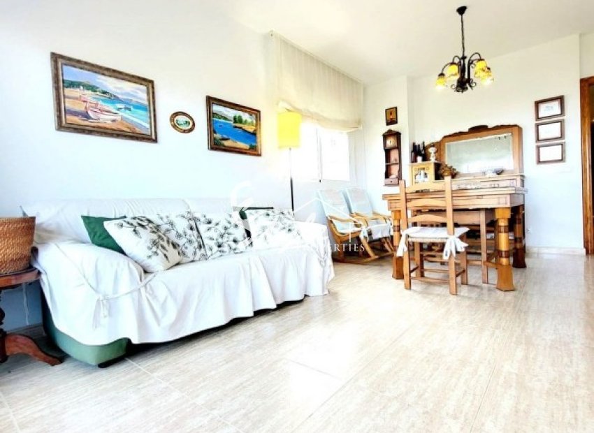 Вторичное жилье - Apartamento - Кампоамор - Дееса де Кампоамор