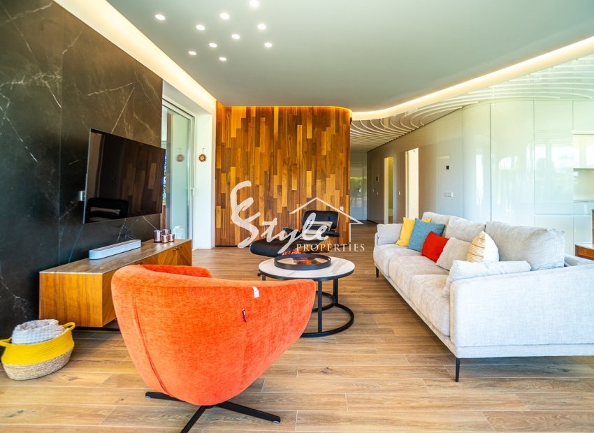 Вторичное жилье - Apartamento - Las Colinas Golf