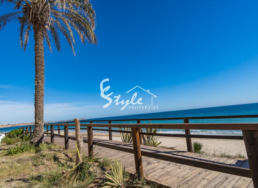 Вторичное жилье - Apartamento - Mil Palmeras - Beach