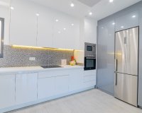 Вторичное жилье - Apartamento - Mil Palmeras