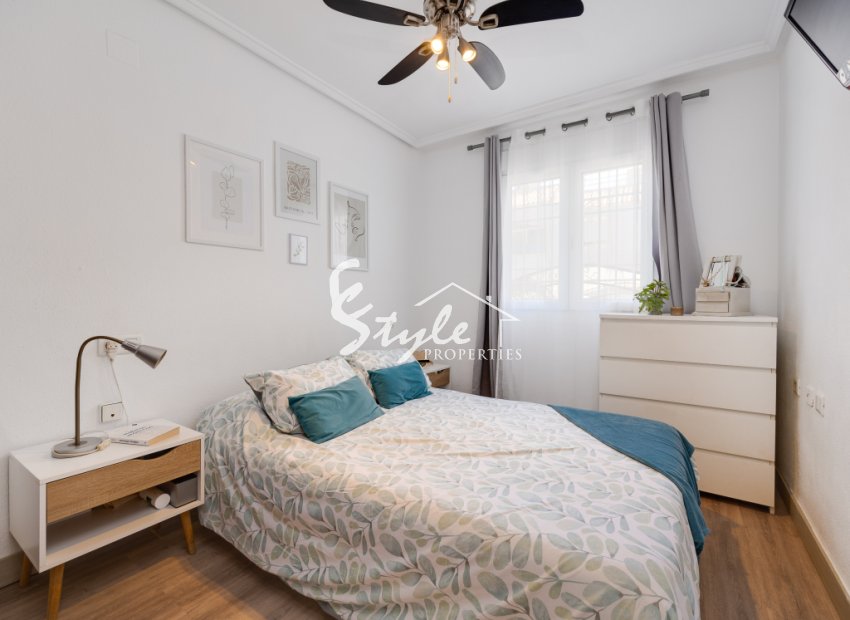 Вторичное жилье - Apartamento - Torrevieja - calle VICTOR GARCIA VILLALGORDO