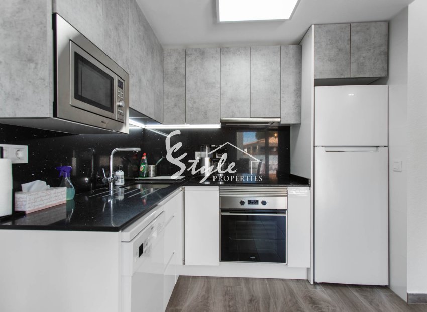 Вторичное жилье - Apartamento - Torrevieja - Lago Jardin