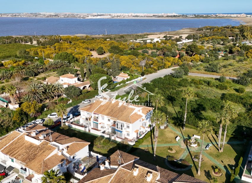Вторичное жилье - Apartamento - Torrevieja - Lago Jardin